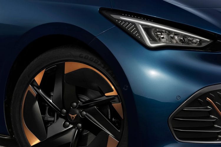 3867118 169kW e-Boost V3 77kWh 5dr Auto [5 Seat]